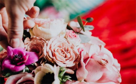 2025年04月25日是不是領(lǐng)證吉日 登記結(jié)婚吉利嗎