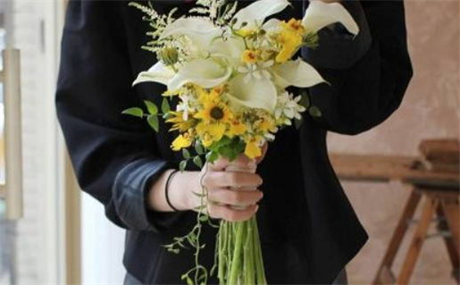 2025年04月15日領證吉日查詢 今日領證結婚好不好