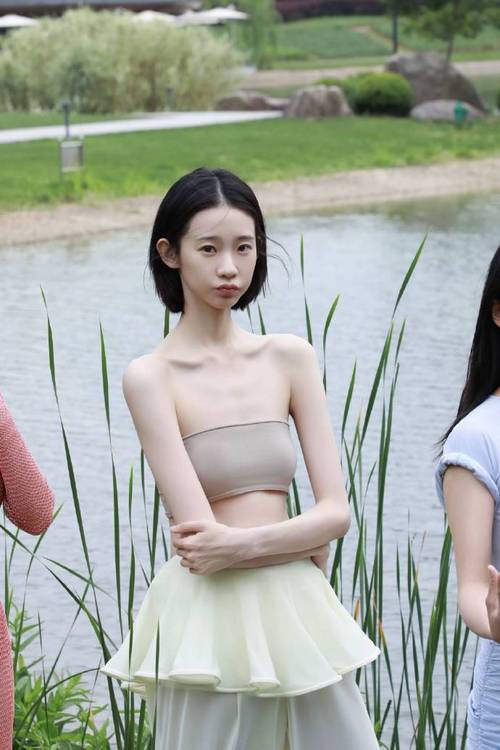 女人骨架小命好