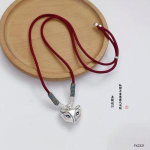 狐貍防小三怎么佩戴佩