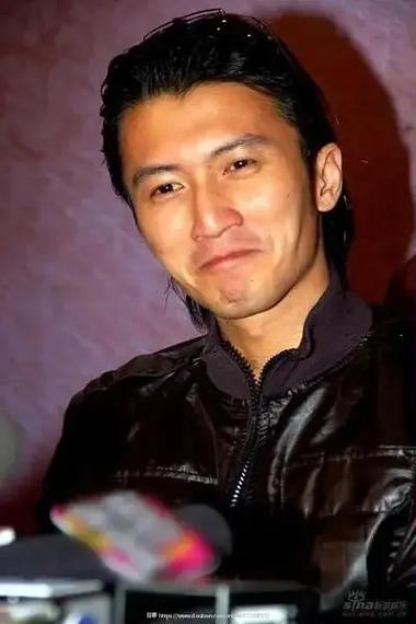 嘴角下垂男人面相分析運(yùn)勢(shì)好壞