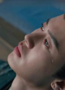 有淚痣的男人就愛(ài)哭？
