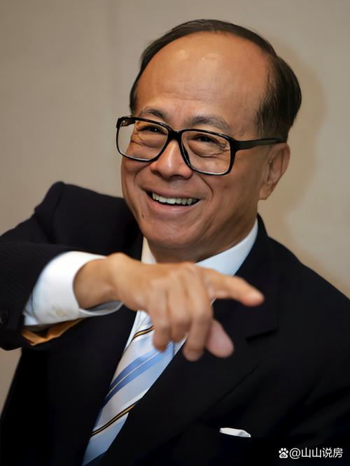 適合當(dāng)老板的面相特征