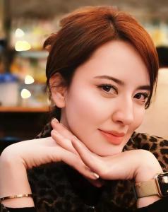 駝峰鼻女人的命運好不好 能娶嗎