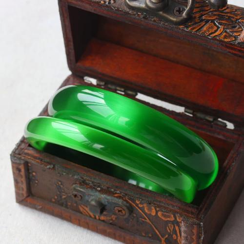 飾品招桃花 綠色飾品升溫關系