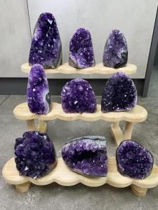 屬虎辦公室擺什么旺事業 紫水晶擺件有利于穩定心境