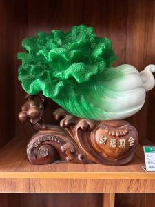 玉白菜擺放的高度有什么講究嗎 能讓你招財(cái)進(jìn)寶的擺放方法