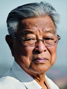 一生事業坎坷的男人面相
