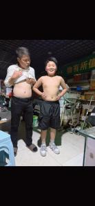 小肚雞腸的男人體相
