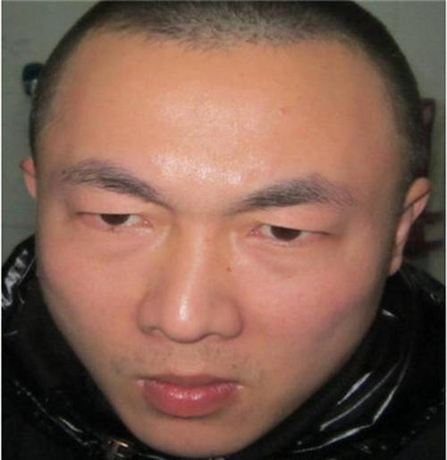 薄情寡義的男人面相特征