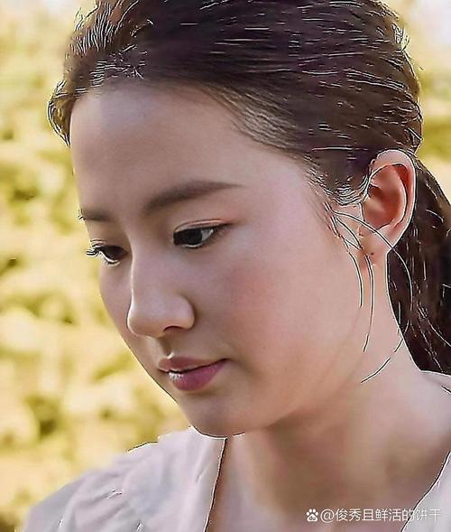 生貴子的女人面相 頭發濃如青瀑