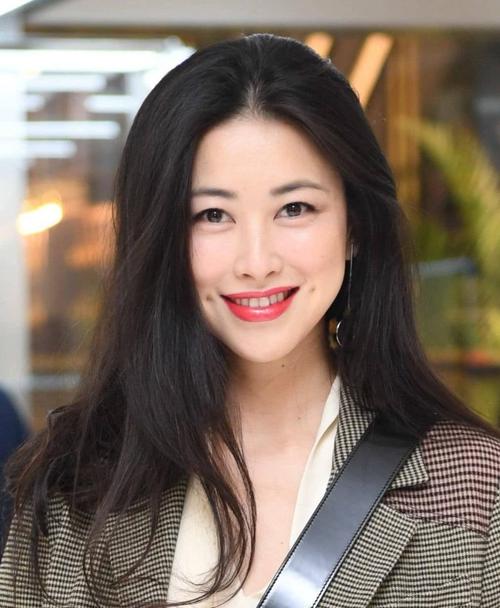 天生富貴命的女人面相