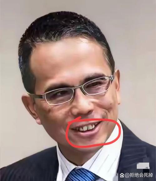 門牙大的男人面相?為人耿直