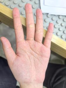 掌紋全是碎紋好嗎 手紋路亂就一定命苦嗎