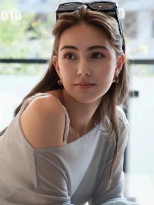 嫁給Jay的女人，昆凌面相分析