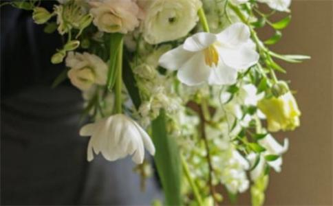 2026年07月27日領(lǐng)證黃道吉日 今日登記結(jié)婚好嗎