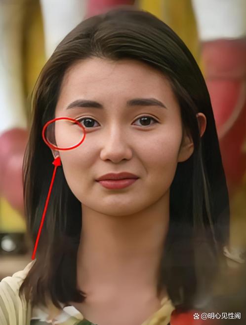 面相顴骨高的女人命苦嗎